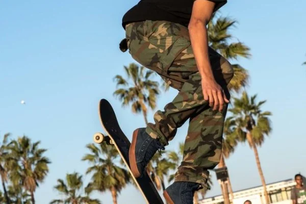 拉斯维加斯王牌季后赛前瞻 威尔逊MVP之争与卫冕征途分析
